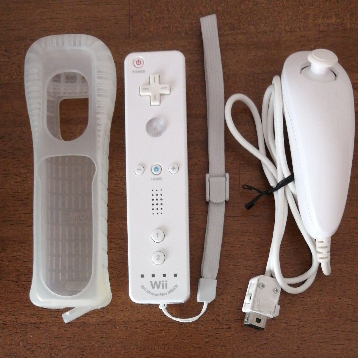 Wii本体とWii fit plusバランスボードのセット|Yahoo!フリマ Wii本体とWii fit plusバランスボードのセット|Yahoo!フリマ