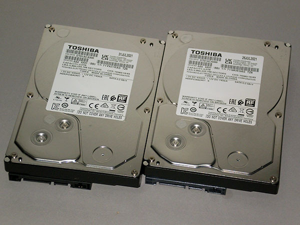 【送料無料】◆TOSHIBA DT01ACA300 3TB　使用：262h/157h「使用極少２個セット」【即決】B_写真は前回の物を流用してます。