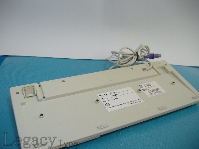 【NEC 小型キーボード PS/2接続　FC-KB006　KB-0626 白 WH】_画像6