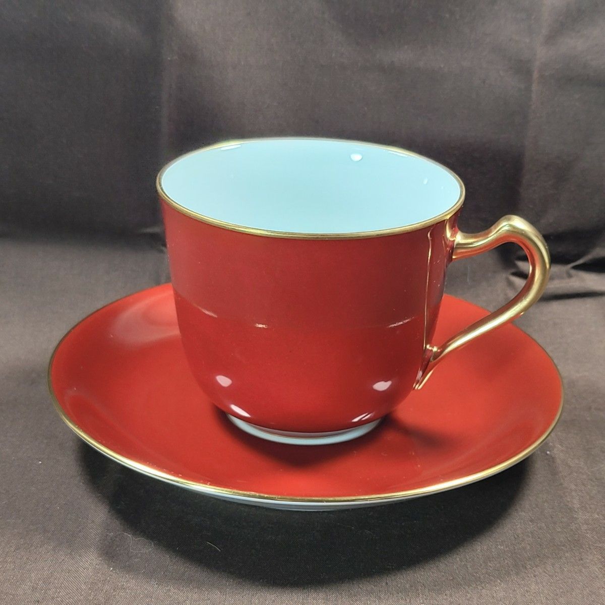 大倉陶園 色蒔き コーヒー カップ&ソーサー 2客 青 瑠璃 赤 大倉陶園 色蒔き コーヒー カップ&ソーサー 2客 青 瑠璃 赤