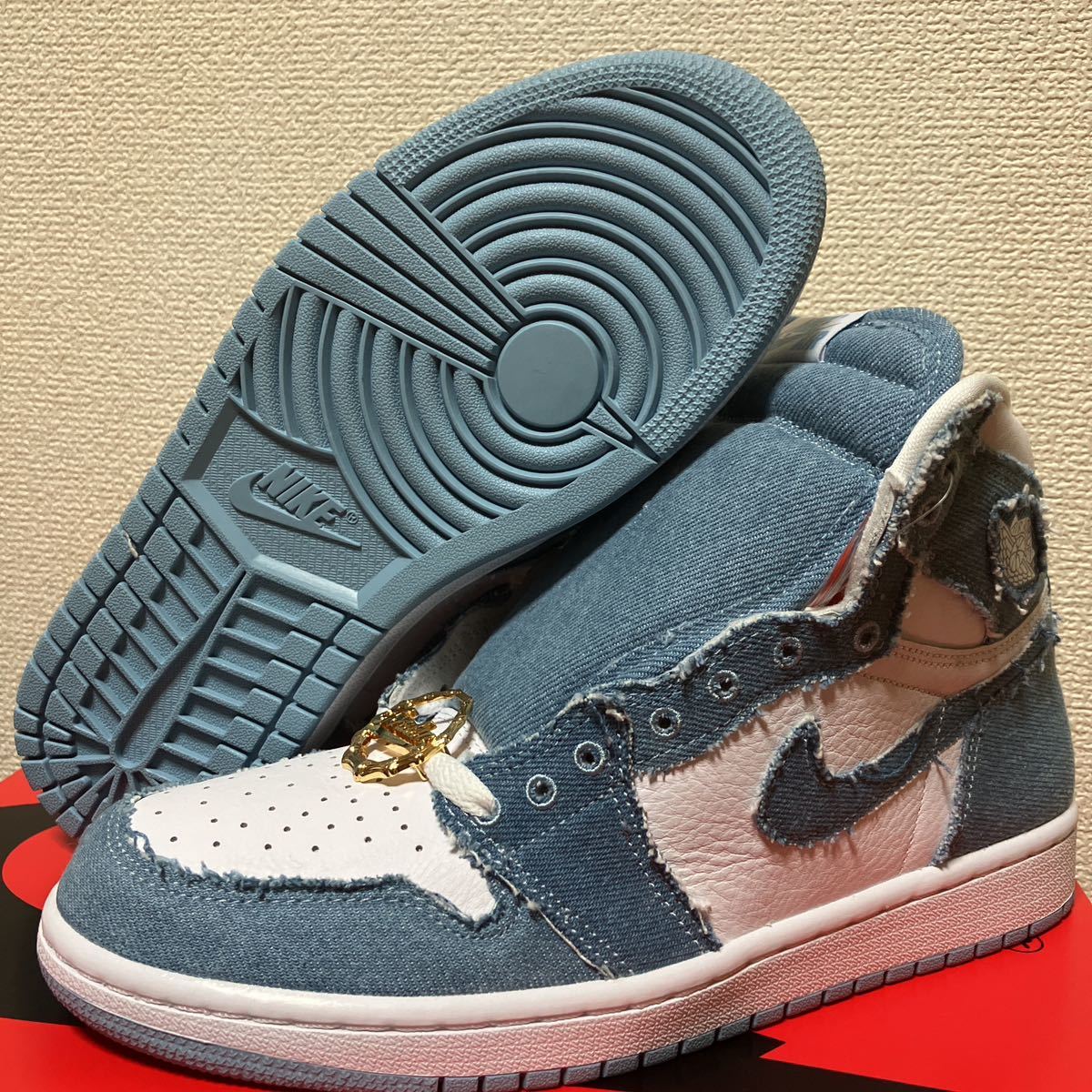 新品未使用黒タグWMNS NIKE AIR JORDAN 1 HIGH OG DENIM wmns nike air