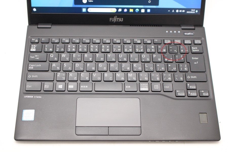 中古 フルHD 13.3インチ Fujitsu LIFEBOOK U939B Windows11 八世代 i5-8365u 8GB 256GB-SSD カメラ 無線 Office付 中古パソコンWin11 税無_画像5