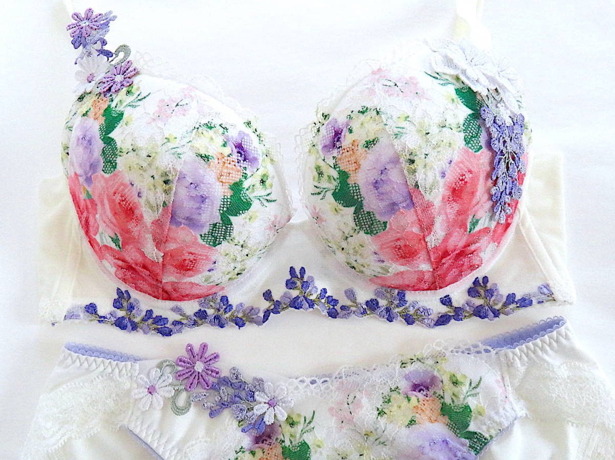 ワコール ルジェ ブラD70&ショーツM 白ピンク紫花柄スワロラヴィ 