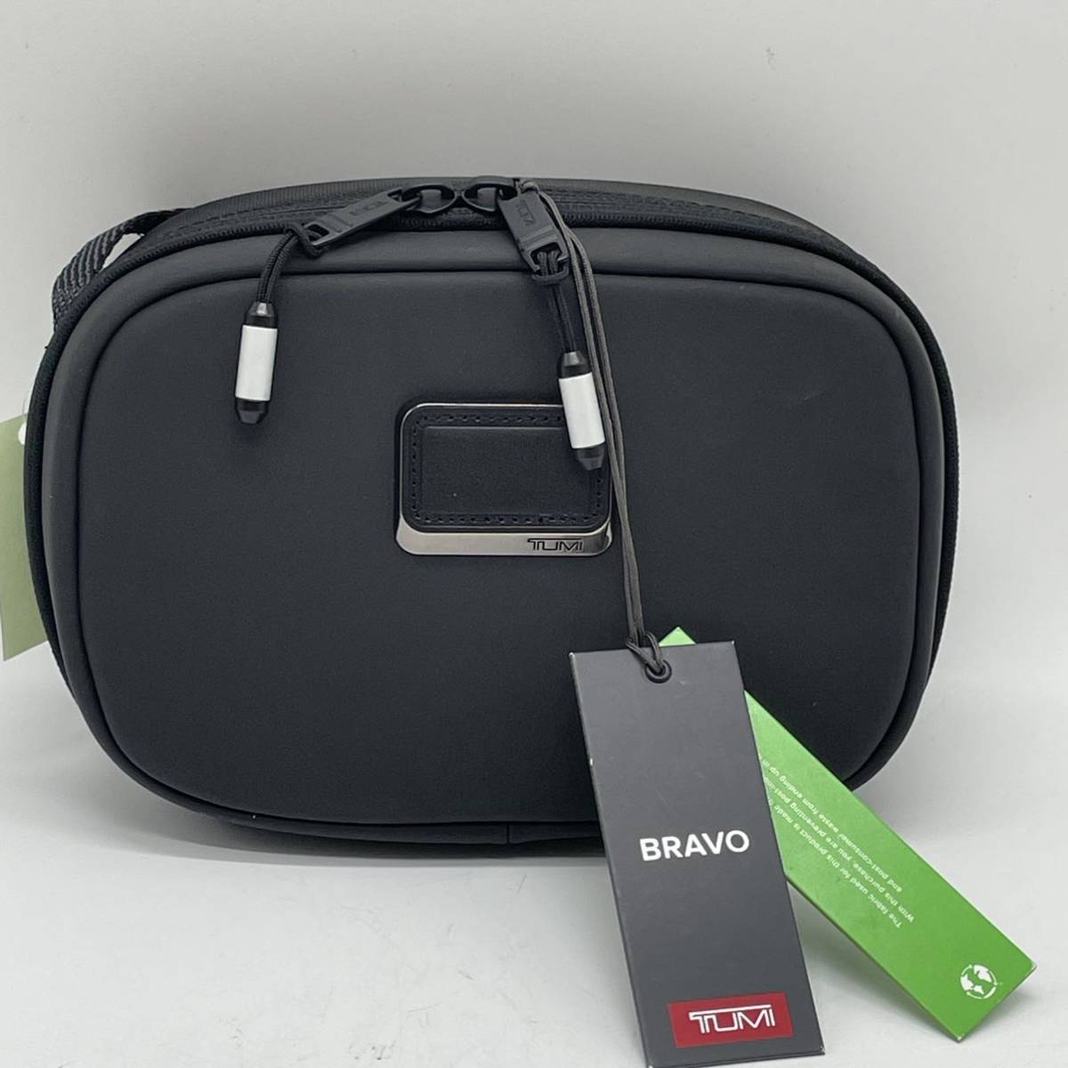 クリスマスツリー特価! TUMI 【BN1304】タグ付き BRAVO ガジェット