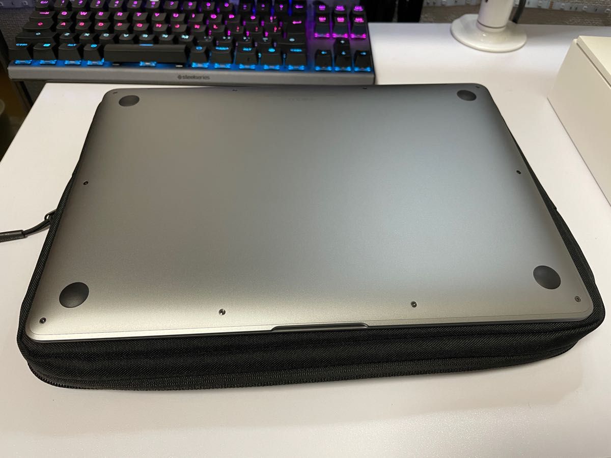 Apple M1 MacBook Air スペースグレイ 8GBメモリ/256GBSSD Apple M1 MacBook Air スペースグレイ 8GBメモリ/256GBSSD