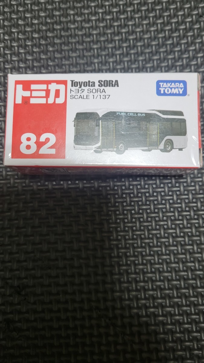 新品未開封　トミカ　82　トヨタ　SORA　廃盤_画像1