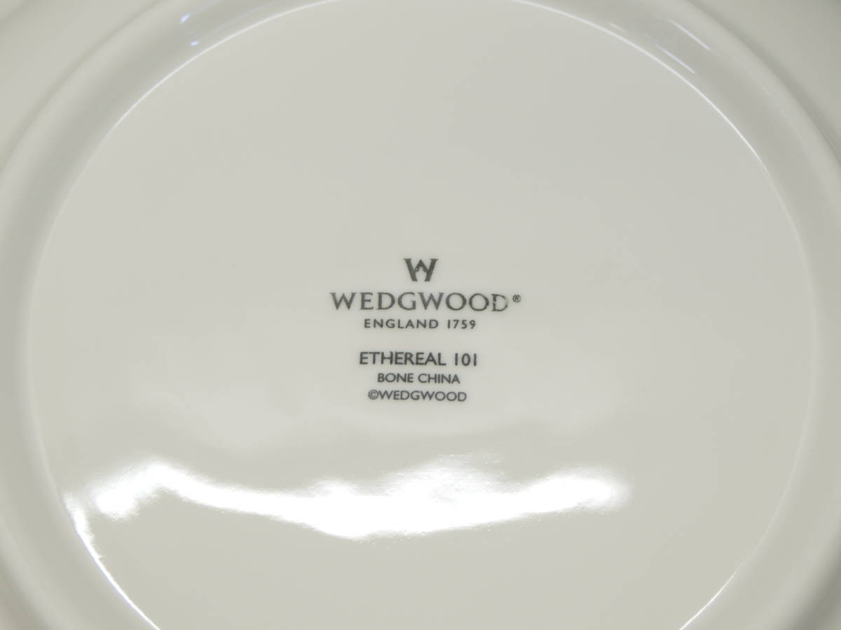 a61 未使用品 ウェッジウッド WEDG WOOD 食器 プレート 陶器 白 スープ皿 パスタ ホワイト 共箱 ETHEREAL101_画像5