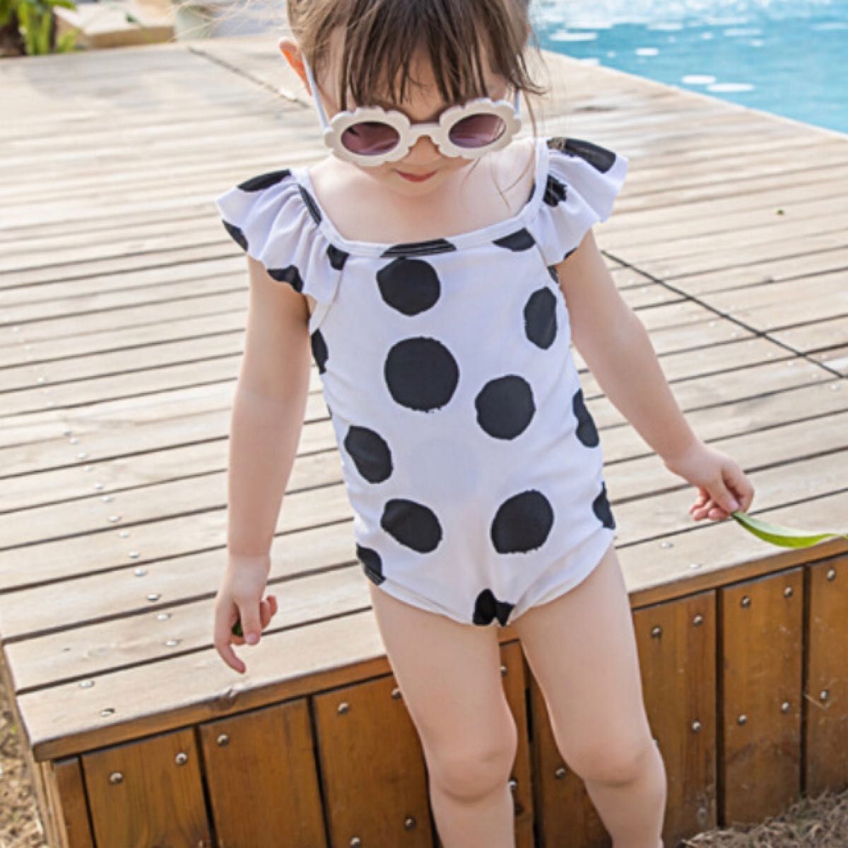 子供用 キッズ 水着 女の子 可愛い ドット柄 100cm プール 旅行 水泳 水遊び リゾート 目立つ 水泳キャップ 帽子付き