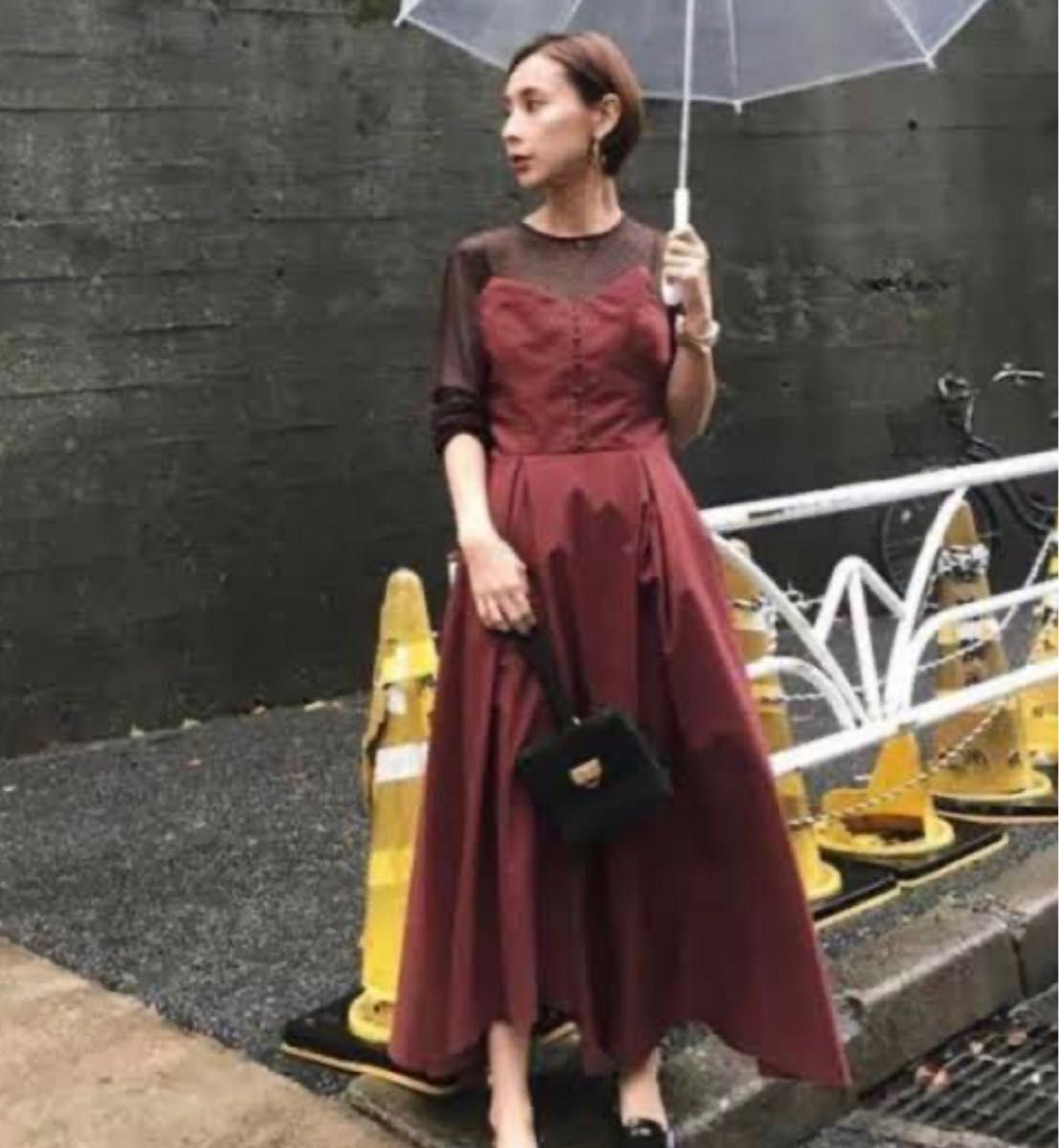 美品】AMERI アメリヴィンテージ DOT SHEER FLARE DRESS 美品】AMERI アメリヴィンテージ DOT SHEER FLARE DRESS
