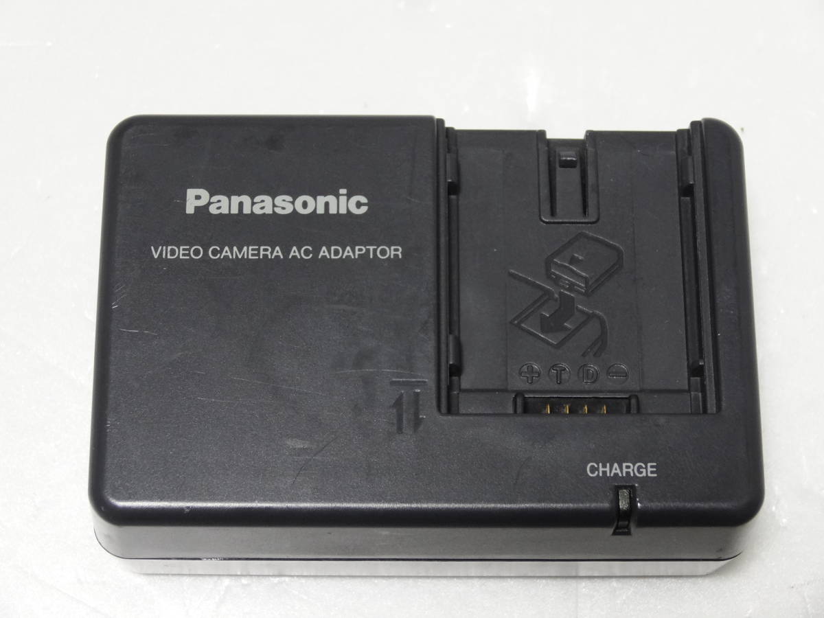 Panasonic 純正 バッテリー充電器 VSK0676 パナソニック 送料300円　50175_画像1