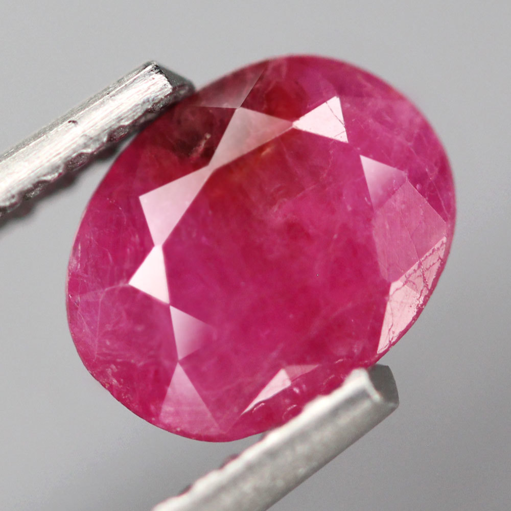 【天然ルビールース 0.76ct:8547】タンザニア産 Natural Ruby 裸石 標本 鉱物 宝石 コランダム jewelry Winza Tanzania