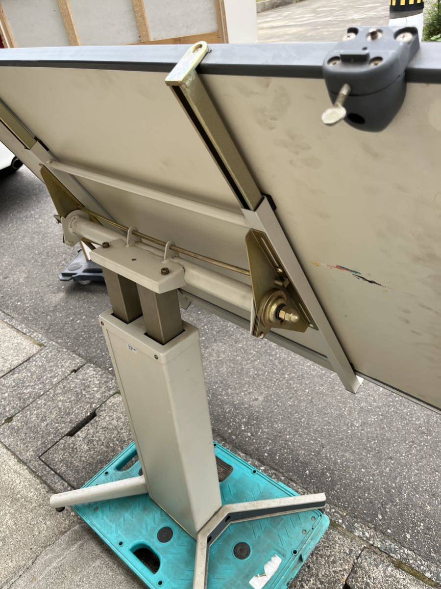 9-233 製図板 BMJ-10 製図台 TW-200型 ムトー 武藤工業 日焼け跡 9-233 製図板 BMJ-10 製図台 TW-200型 ムトー 武藤工業 日焼け跡