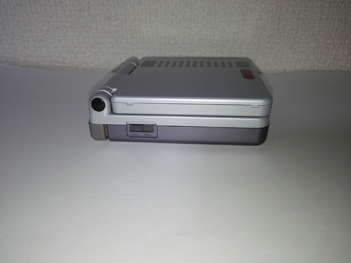 【送料無料】GBA SP ゲームボーイアドバンスSP 本体&充電器 AGS-001 AGS-002 IPSバックライト液晶 NES風カスタム品 GAMEBOY ADVANCE SP NES_画像6