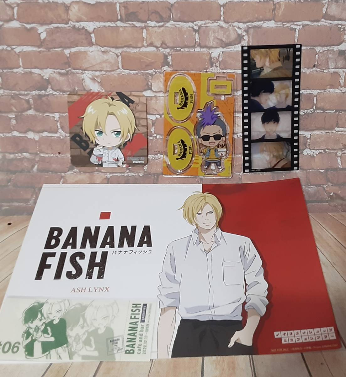 在庫処分　6点　バナナフィッシュ　カフェ＆バー　チケット　フィルム風しおり　コースター　ポスター　ほか　BANANA FISH_画像4