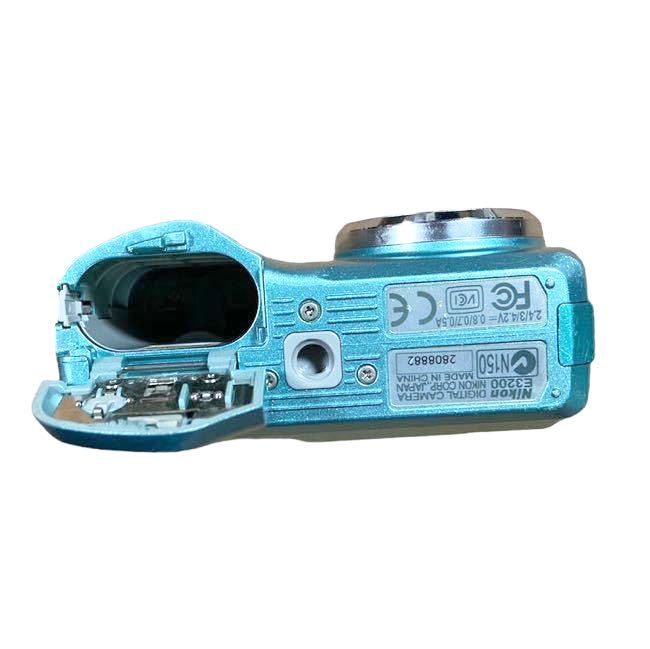 大特価放出! Nikon 3200 COOLPIX コンパクトデジタルカメラ ニコン
