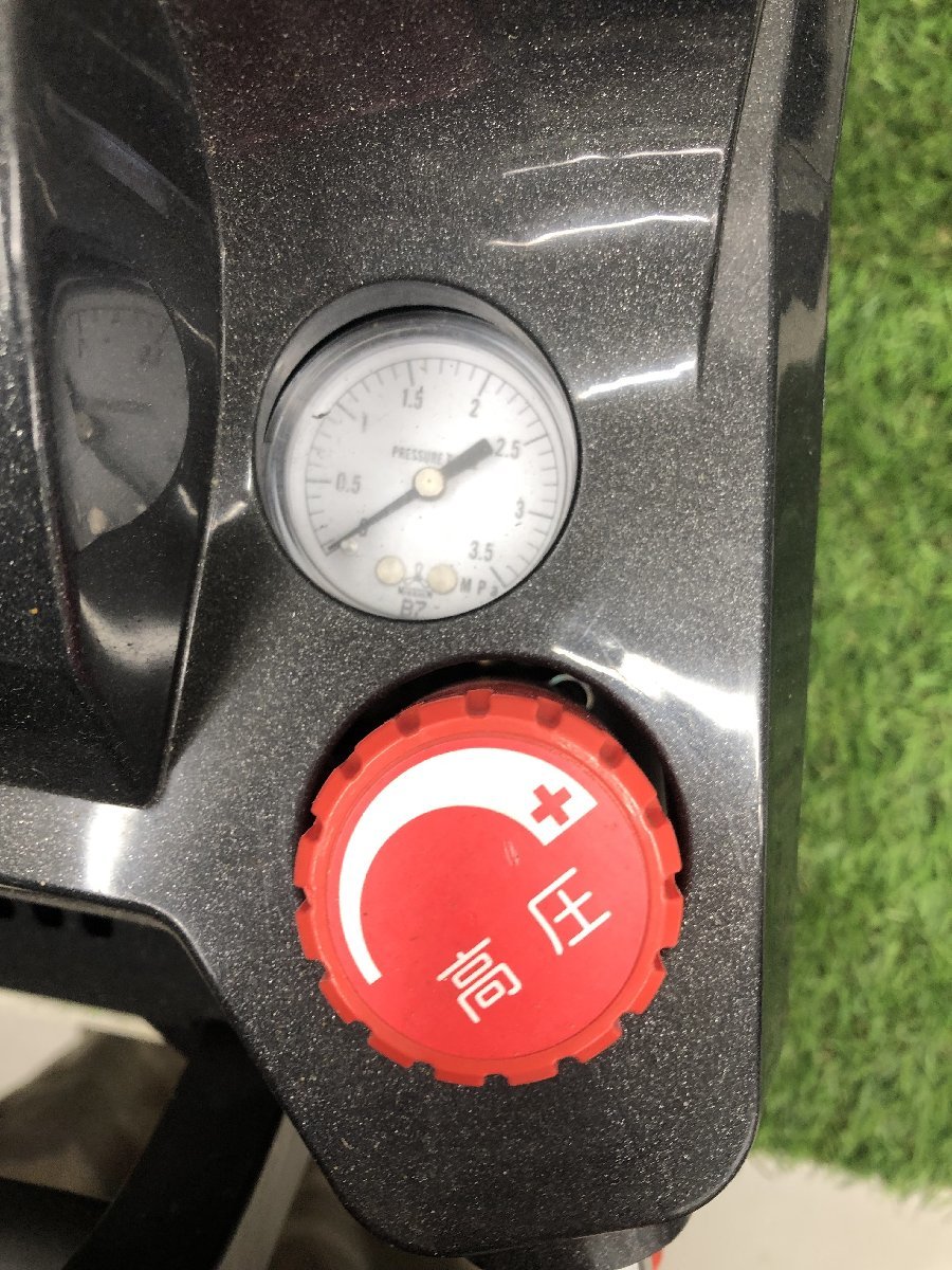 送料着払い(有料)】【品】☆マキタ エアコンプレッサ 8L 青 AC461X