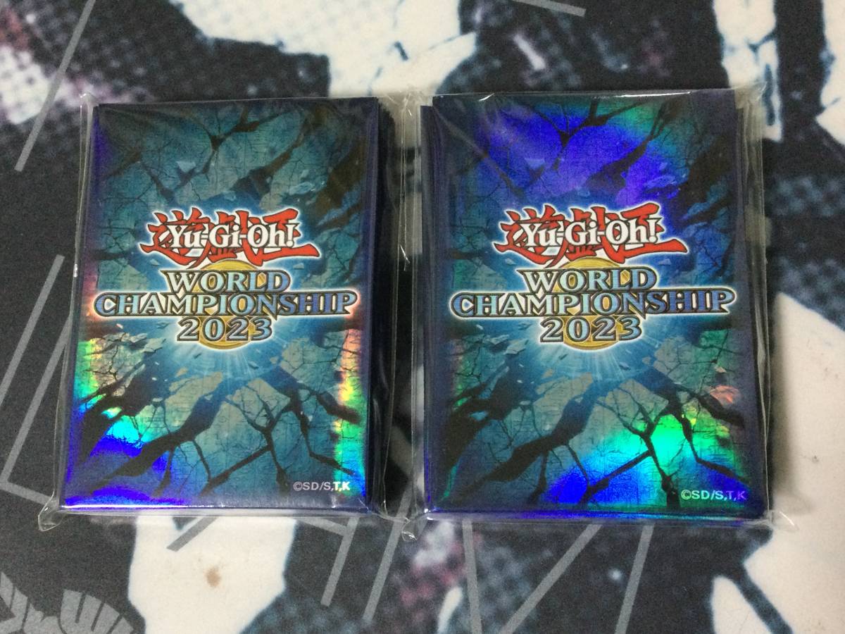 独特な WORLD Yu-Gi-Oh! 新品・未開封 100枚セット 青 BLUE スリーブ