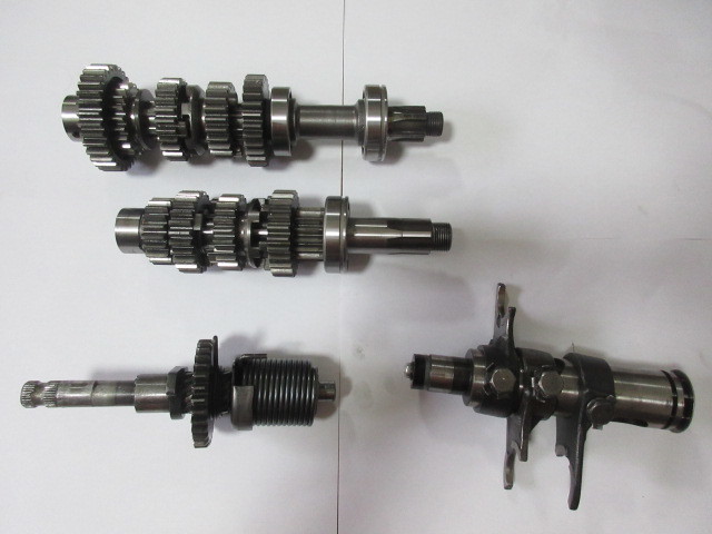 通販ショップ 500ss ミッションASSY オートバイパーツ - mc-automation.it