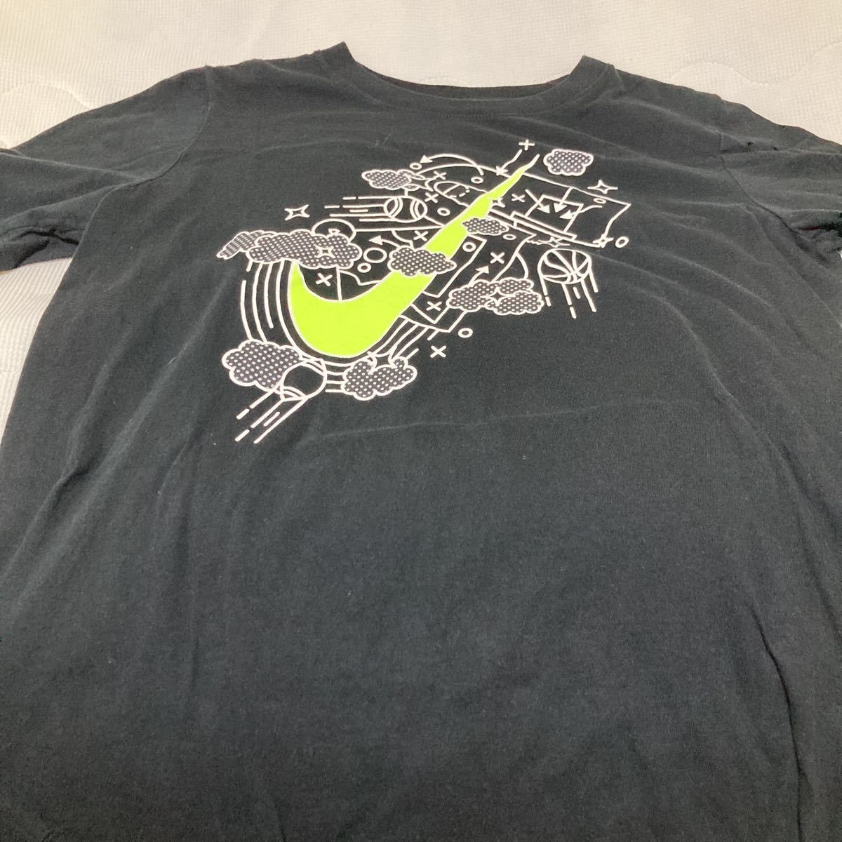 ◎ NIKE 半袖Tシャツ　XLサイズ ナイキ　（子供用）_画像1