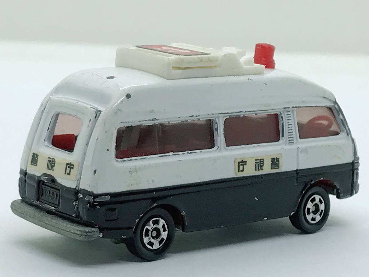 ち8☆トミカ ミニカー 日産 ニッサン キャラバン 事故処理車 ち8☆トミカ ミニカー 日産 ニッサン キャラバン 事故処理車