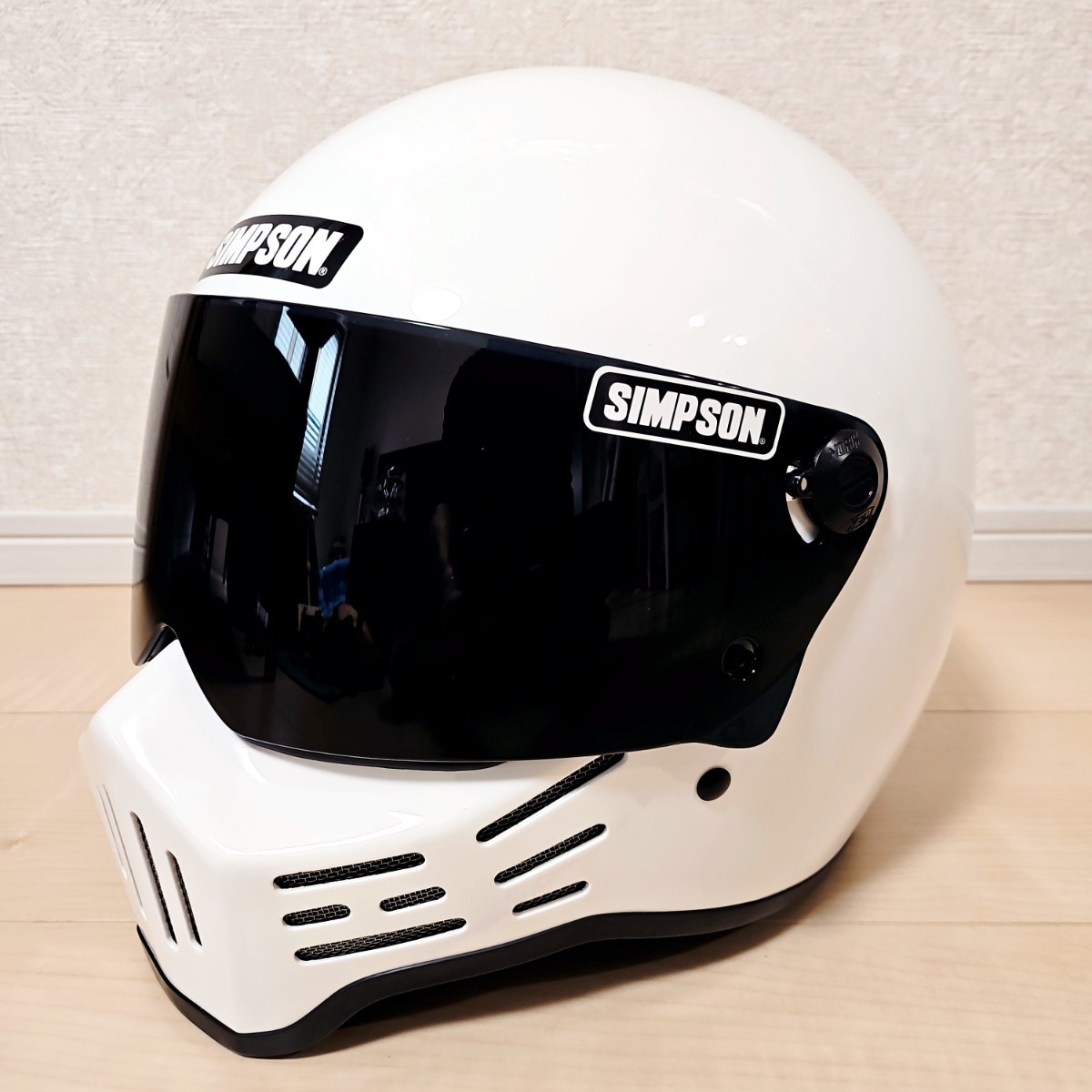 SIMPSON (シンプソン) フルフェイスヘルメット M30 ホワイト SIMPSON (シンプソン) フルフェイスヘルメット M30 ホワイト