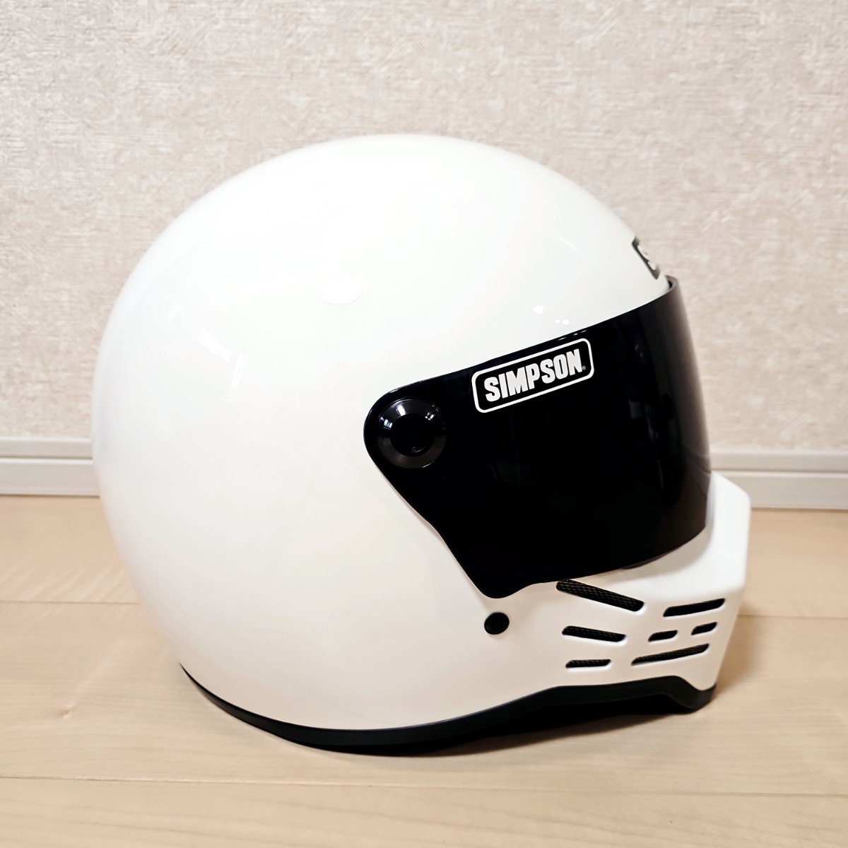 SIMPSON (シンプソン) フルフェイスヘルメット M30 ホワイト SIMPSON (シンプソン) フルフェイスヘルメット M30 ホワイト