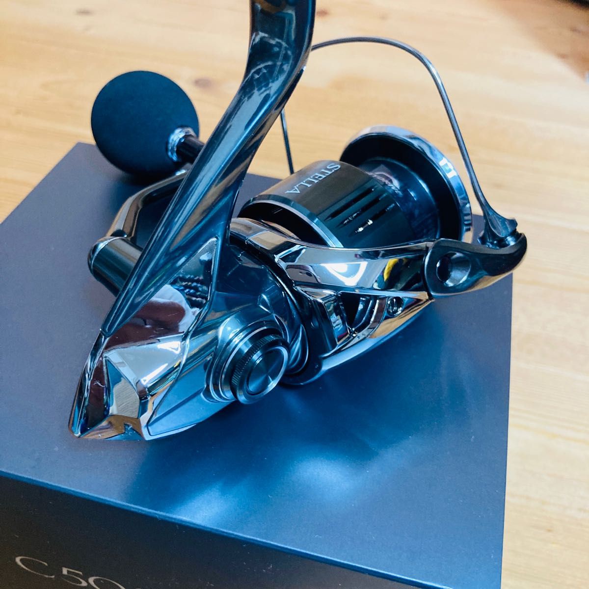 新品 シマノ 22 ステラ C5000XG スピニングリール 対策品 青 新品 シマノ 22 ステラ C5000XG スピニングリール 対策品 青