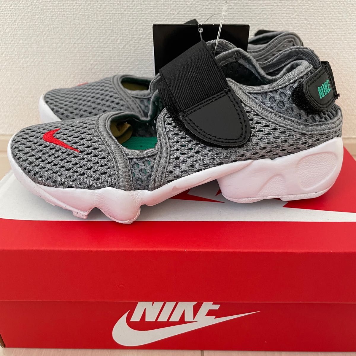 新品★NIKE AIR RIFT ナイキ エアリフト キッズ グレー 18cm