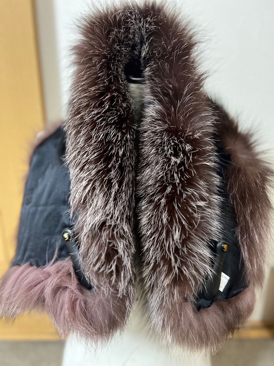 美品 GIVENCHY フォックスファー ショール マフラー MOONBAT 美品 GIVENCHY フォックスファー ショール マフラー MOONBAT