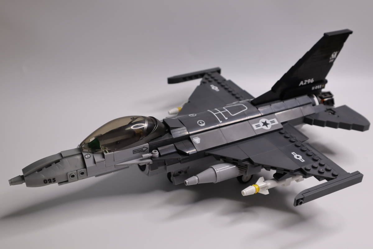 F-16 борьба * Falcon истребитель Lego сменный 