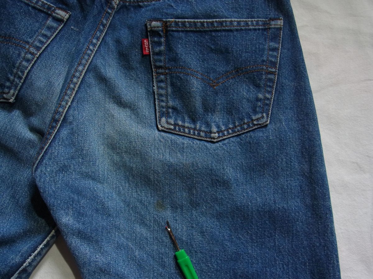 ☆ 80s USA製 ビンテージ Levi's リーバイス 501 赤耳 デニム パンツ W33 ☆古着 1982年製造 ボタン裏524 CARE オリジナル ハチマル 66 70s_画像10