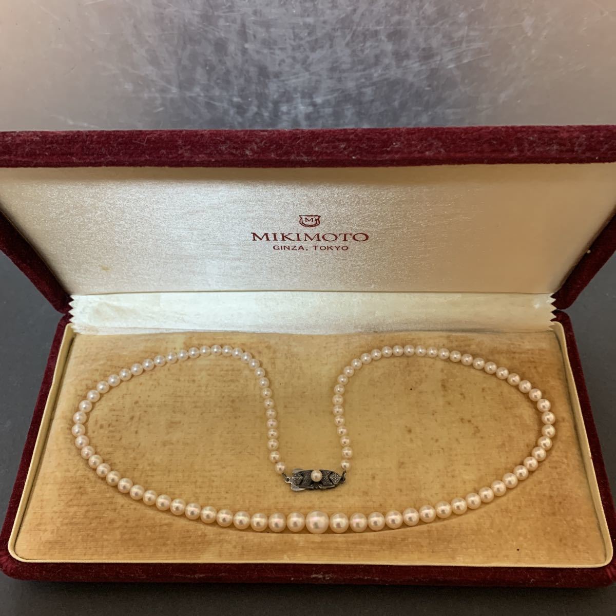 MIKIMOTO Mikimoto pearl necklace 4-8mm gradation necklace pearl necklace case attaching 