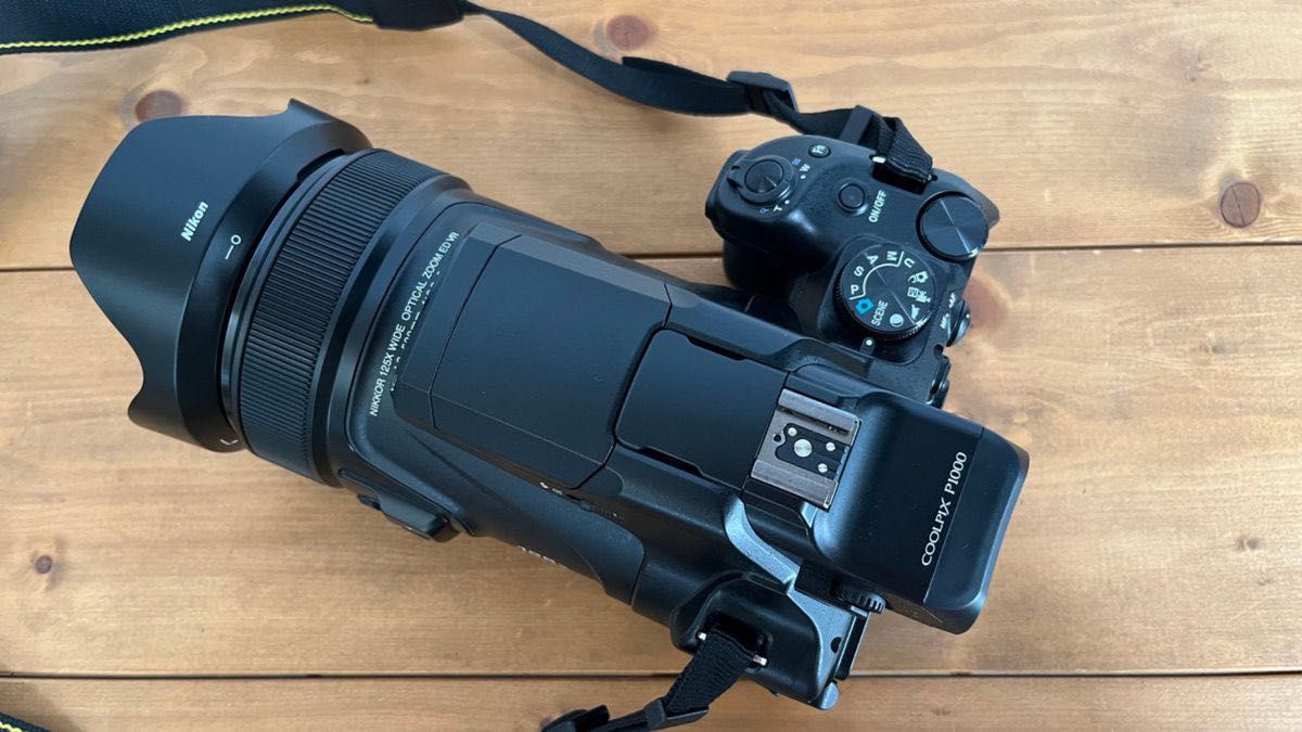 美品・おまけ付き】昨年新品購入品 ニコン(Nikon) COOLPIX P1000 美品・おまけ付き】昨年新品購入品 ニコン(Nikon) COOLPIX P1000