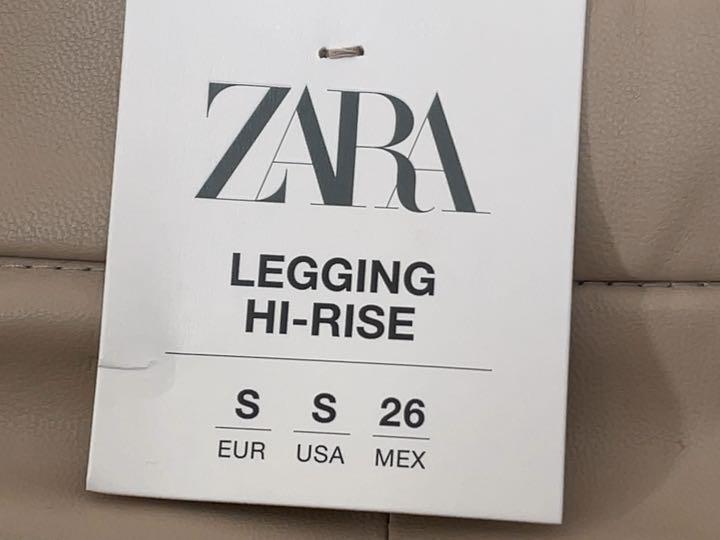 ZARA ストレッチ ハイライズ レギンス タイツ パンツ ベージュ タグ付