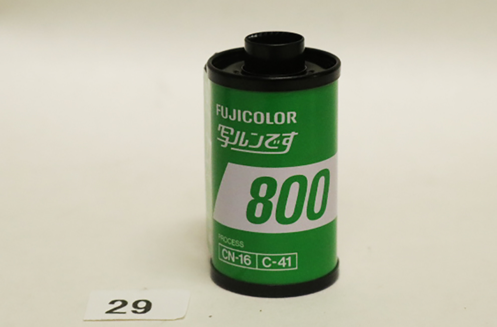 ｗ２９　フィルム　フジ８００－２７ 未使用期限切れ品　発送費１２０円より_画像2