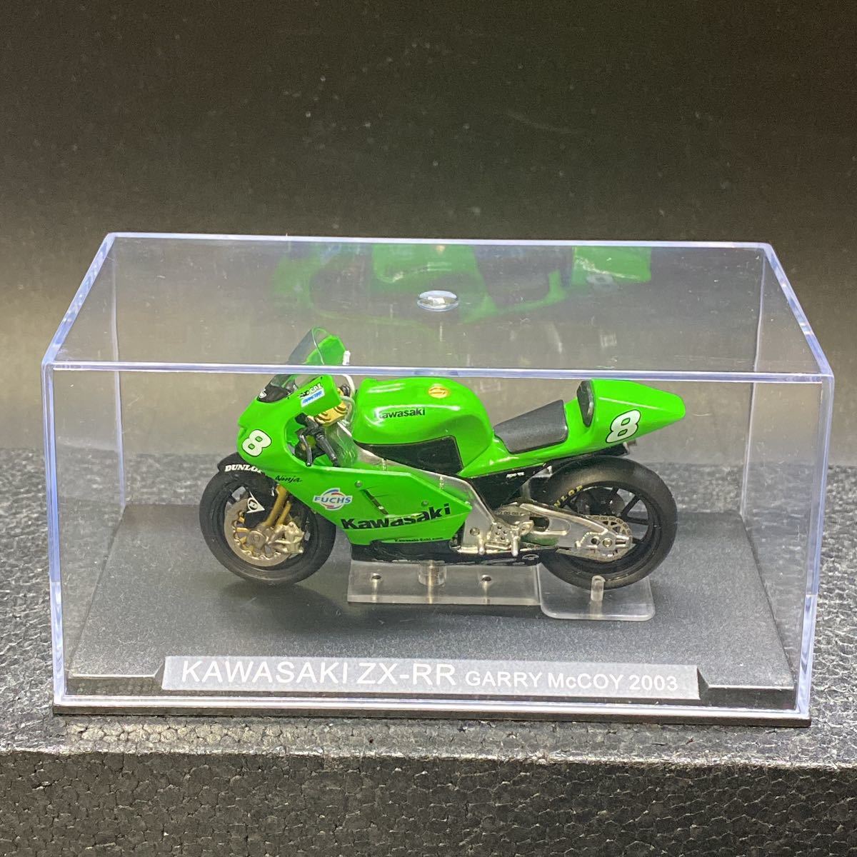 ixo イクソ 1/24 カワサキ ZX-RR ＃8 マッコイ KAWASAKI GARRY McCOY ZX RR 2003 ミニカー 中古 美品 稀少_画像1