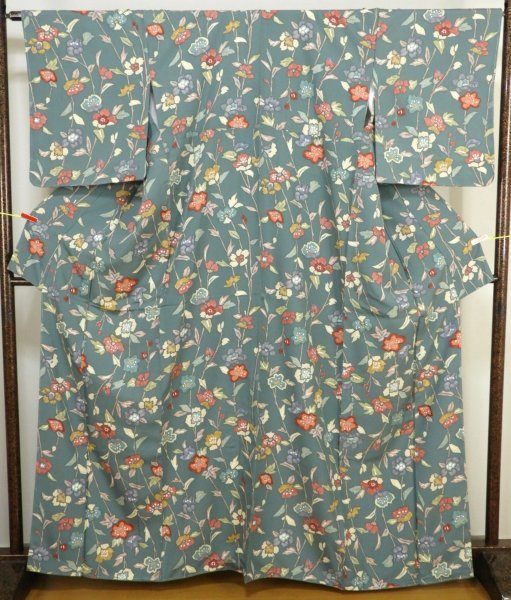 素敵でユニークな J34 正絹 小紋着物 花柄 未使用 【美品】 身丈164cm
