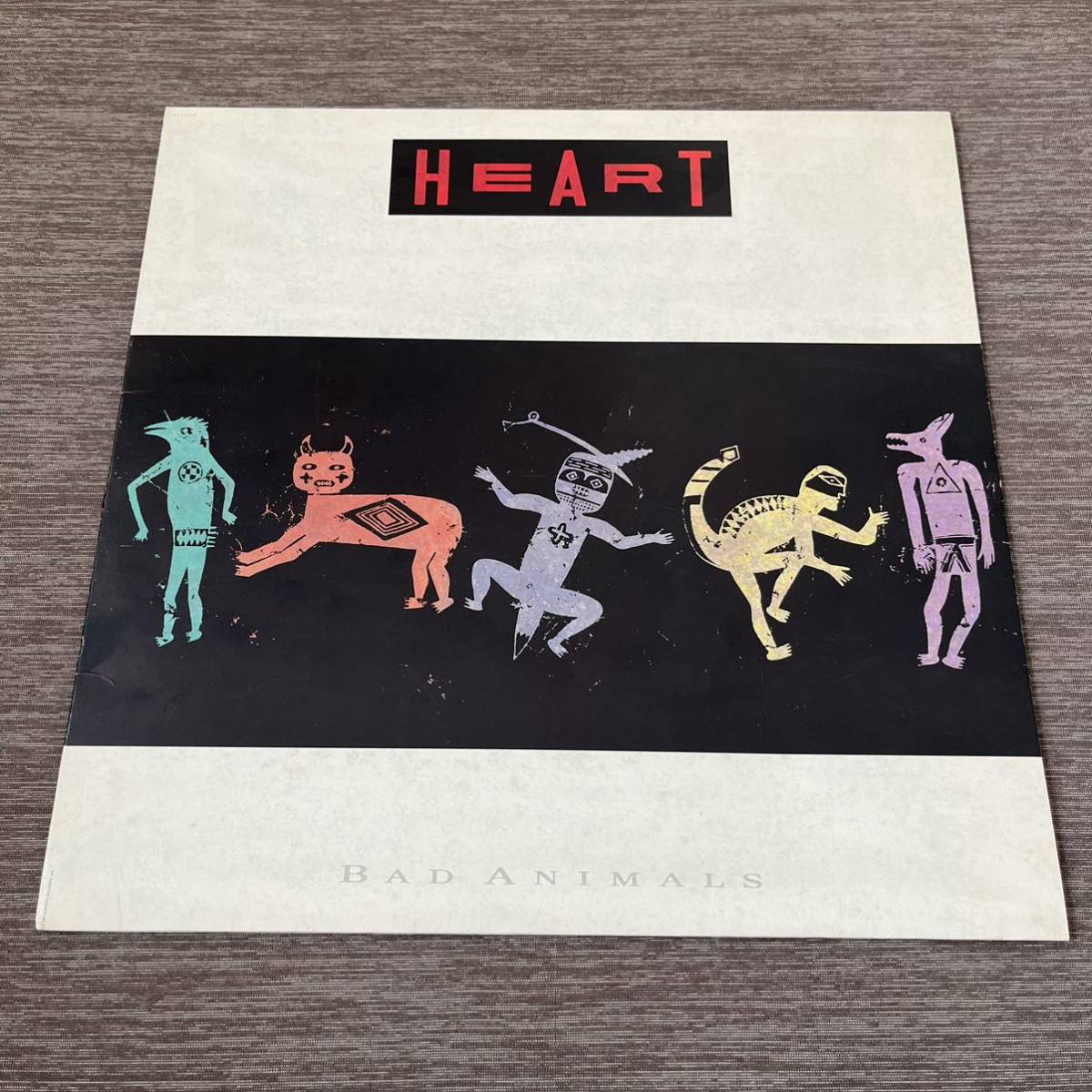 【US盤米盤】HEART BAD ANIMALS ハート / LP レコード / PJ12546 / スリーブ有 / 洋楽ロック ウィルソン姉妹/_画像1