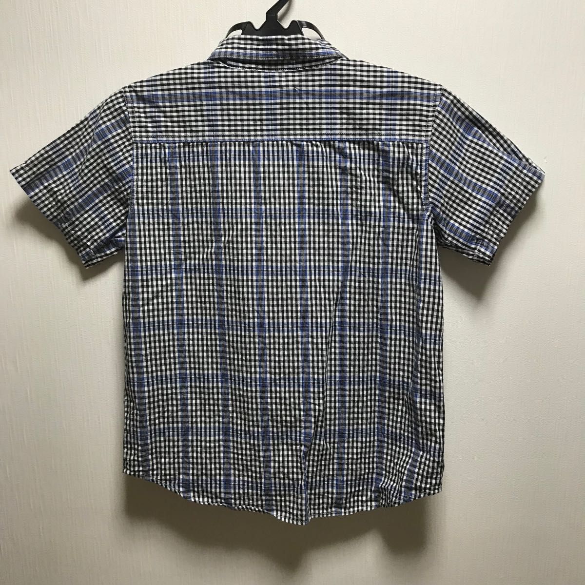 160サイズ 青×黒 ギンガムチェック ボタンシャツ