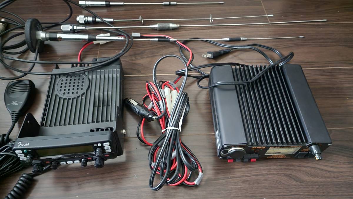 ICOM IC-2720D Mobil antenna etc. car full set desk on for power