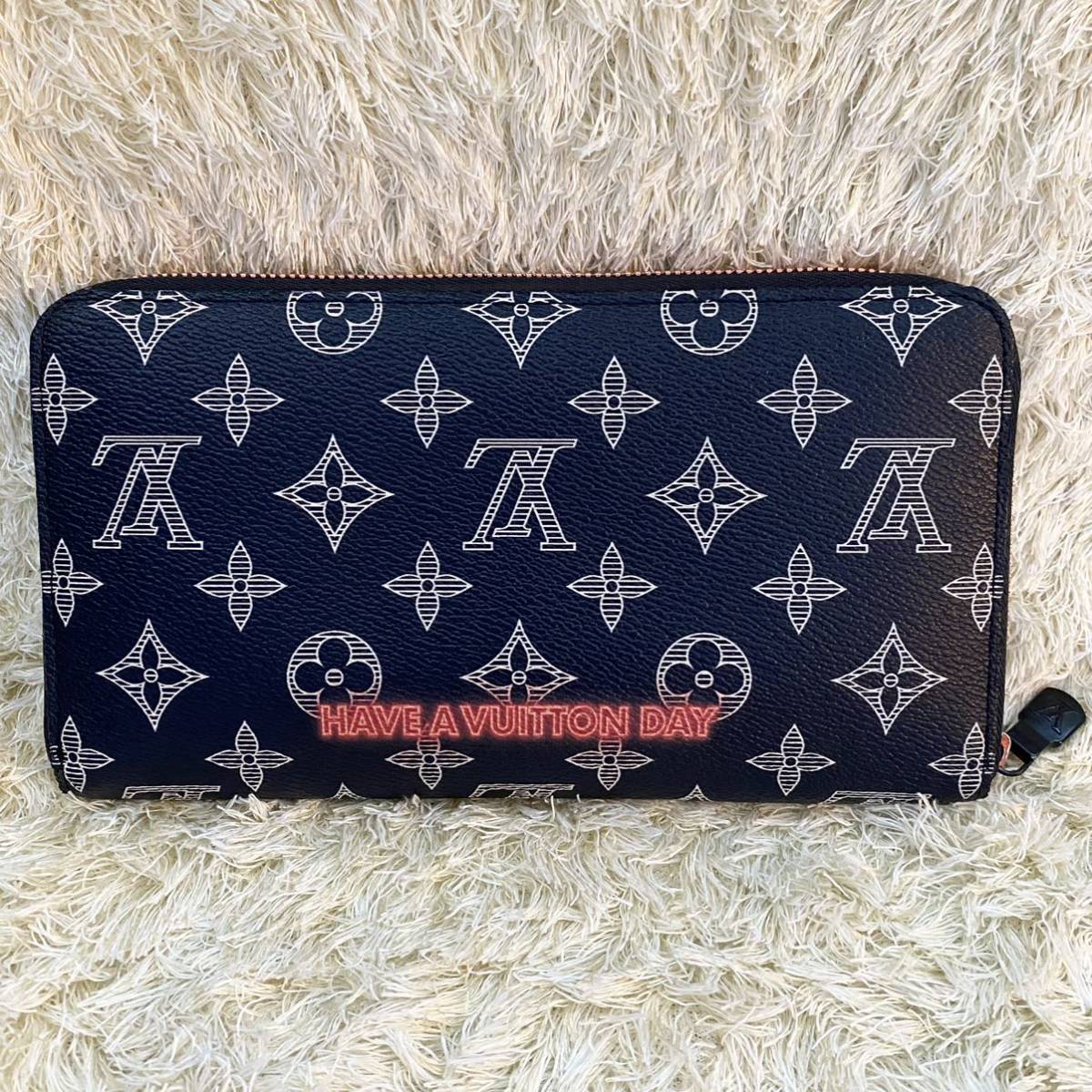 激レアルイヴィトン LOUIS VUITTON キムジョーンズ ジッピー 激レアルイヴィトン LOUIS VUITTON キムジョーンズ ジッピー