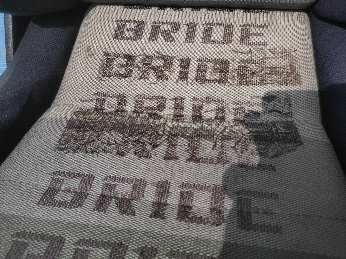 BRIDE ブリッドリクライニングシート底留めタイプ旧規格寸法　両ダイヤル仕様【中古】_画像5