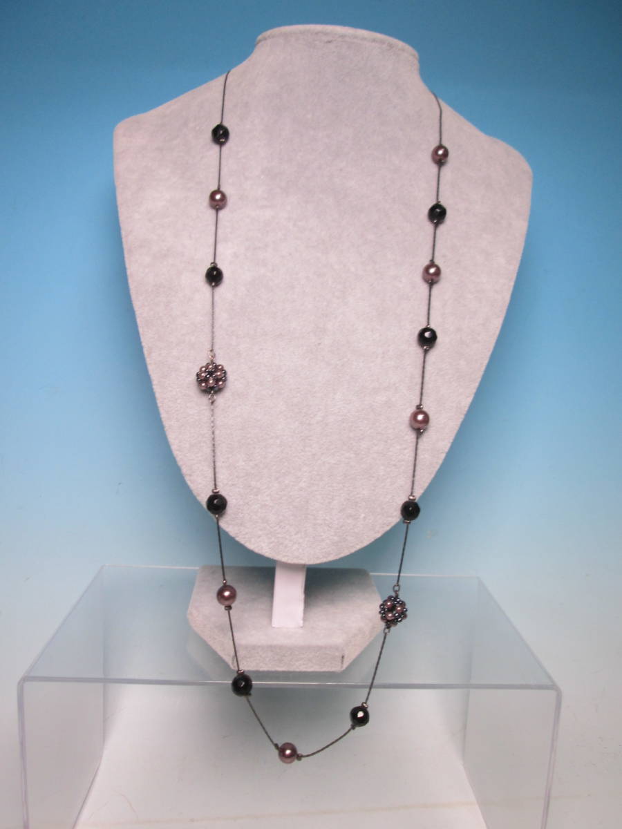 * pearl & beads. design long necklace 12,93g