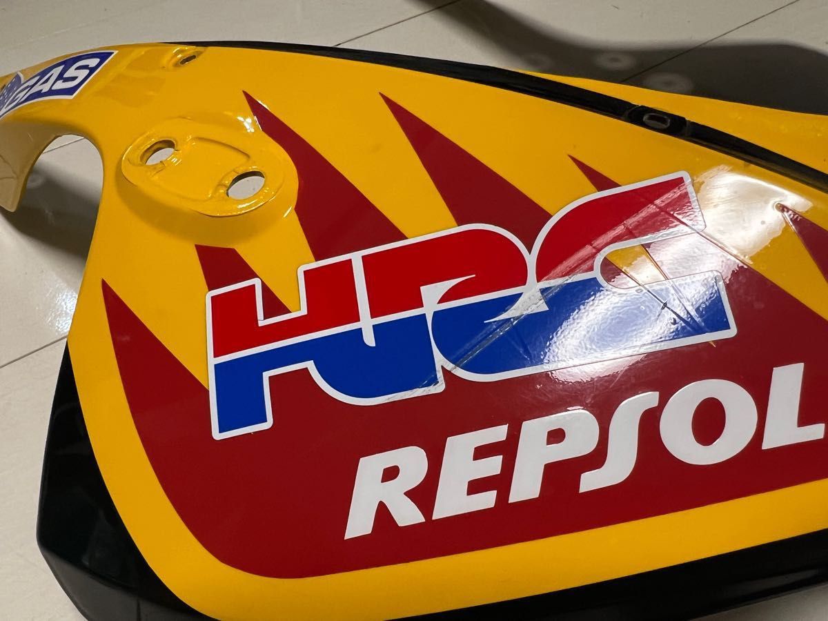 レプソル バレンシアカラー カウル CBR600RR PC40 外装セット レプソル バレンシアカラー カウル CBR600RR PC40 外装セット
