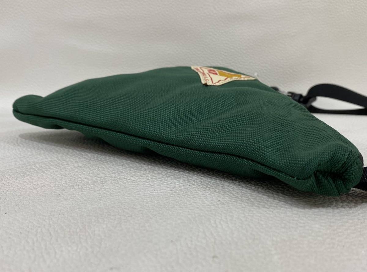 R3I154* new old goods *kerutiKELTY nylon green color Logo .....ok triangle pouch shoulder bag sakoshu