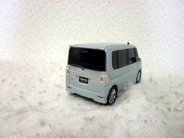 ヤフオク ダイハツ タントカスタム プルバックミニカー 銀 ヤフオク ダイハツ タントカスタム プルバックミニカー 銀