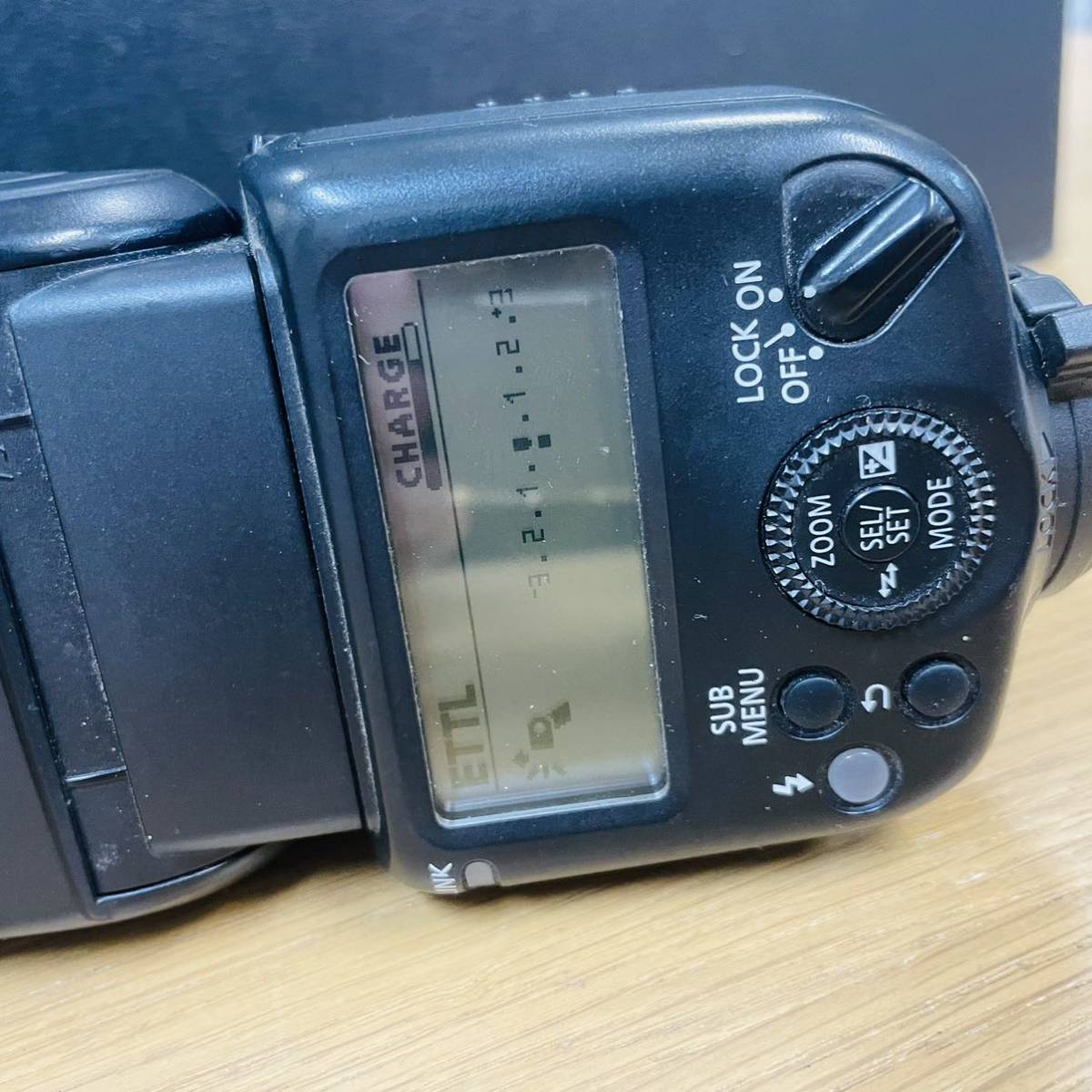 ②美品 発光動作確認済み Canon 430EXⅢ-RT スピードライト ストロボ NN5009_画像3