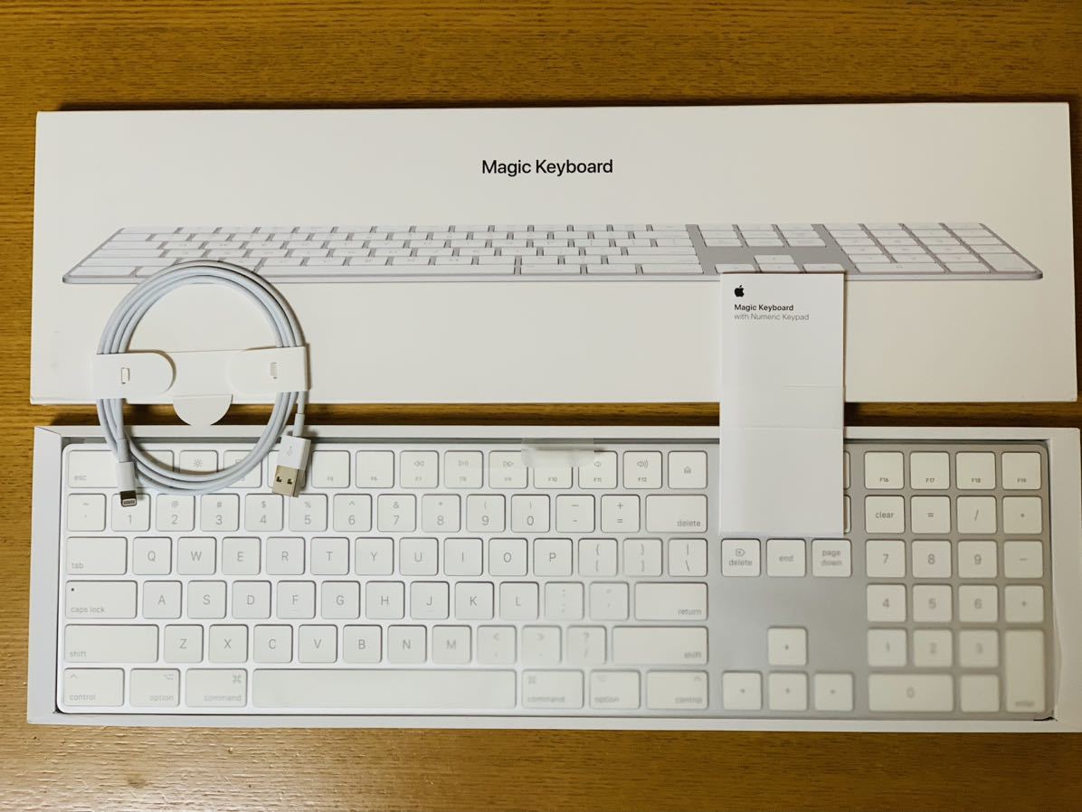 大人女性の Keyboard Magic Apple 美品 テンキー付き A1843 MQ052LL/A