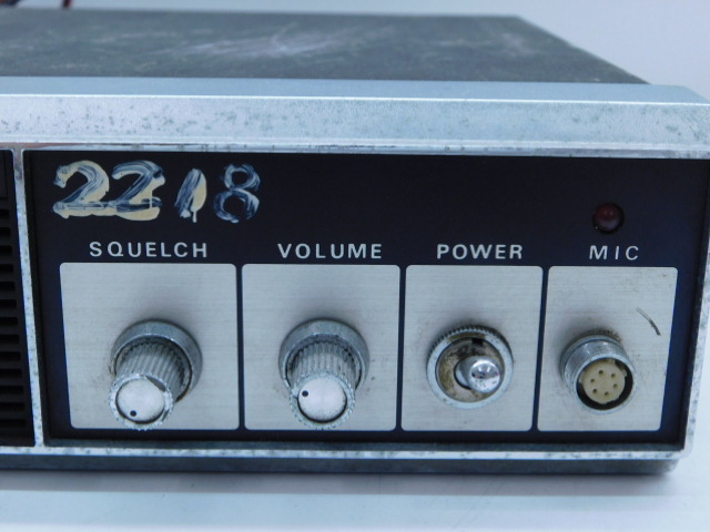 ★大2352 ナショナル 極超短波電線電話装置 EF-3210 無線機 アマチュア無線_画像3