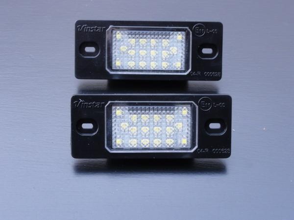 アウディ LED ナンバー灯　ライセンスランプ TT 8J 2.0TFSI 3.2 クワトロ_画像2